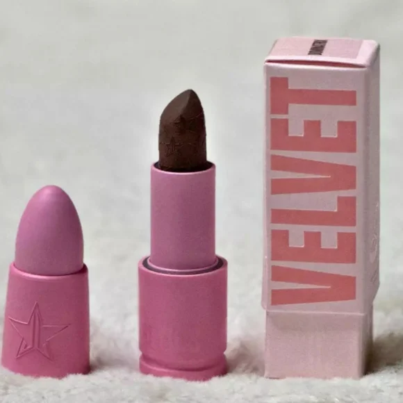NIB❤️‍🔥"Dominatrix" 😍Jeffree Star Velvet Trap Lipstick 💄SOLD OUT - Picture 4 of 11